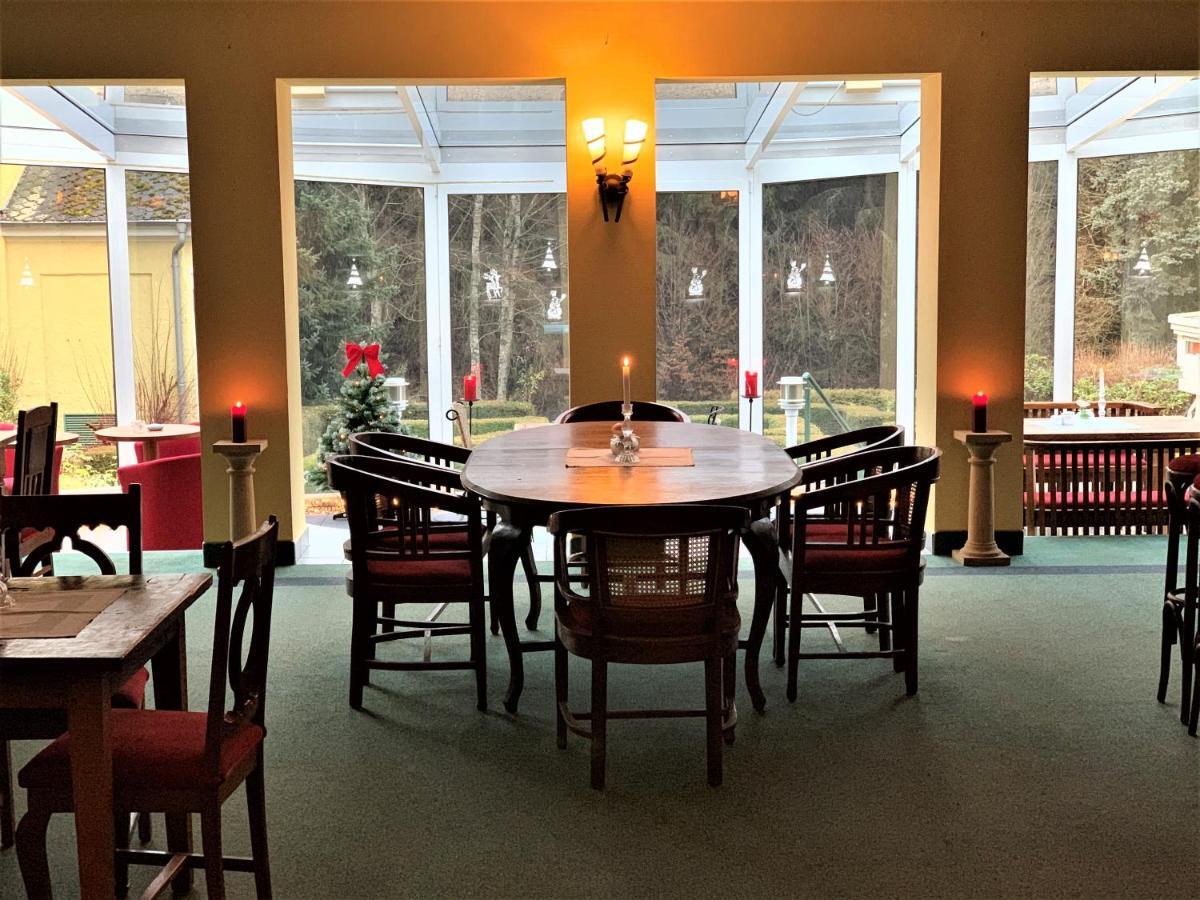 باد إلستر Hotel Quellenpark المظهر الخارجي الصورة
